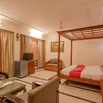 Hotel Ashish